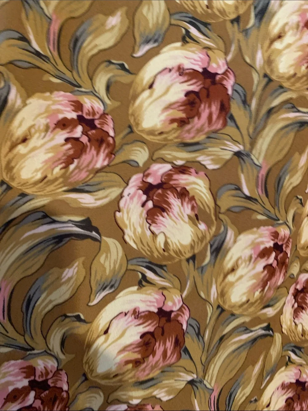 Philosophy soft feminine